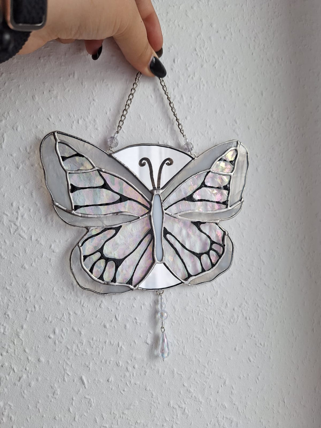 Schmetterling weiß mit Perlen