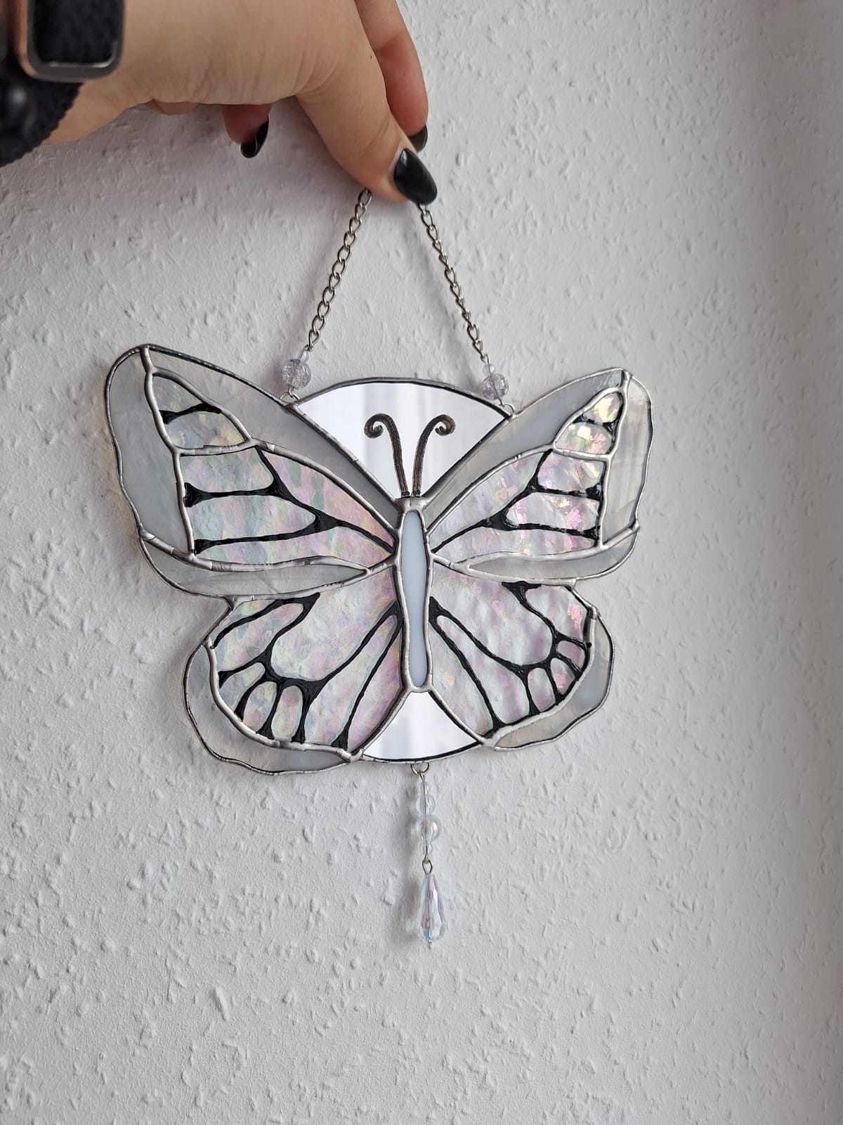 Schmetterling weiß mit Perlen